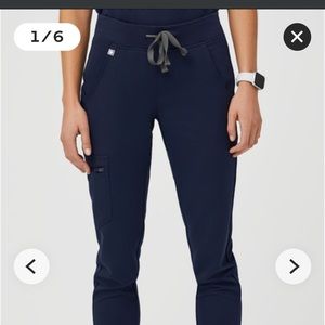 Figs Zamora jogger scrub pants in navy